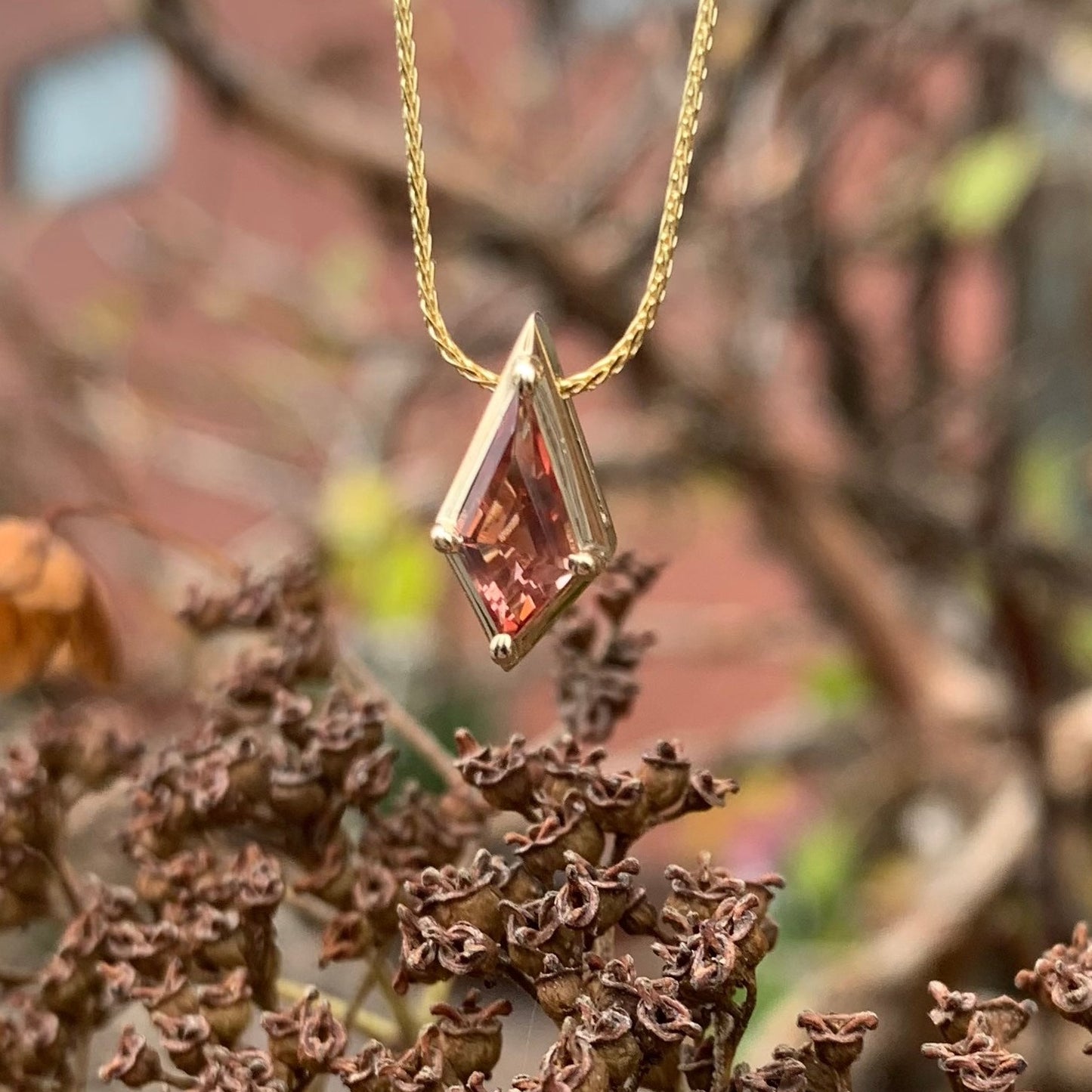 Kite Sunstone Pendant